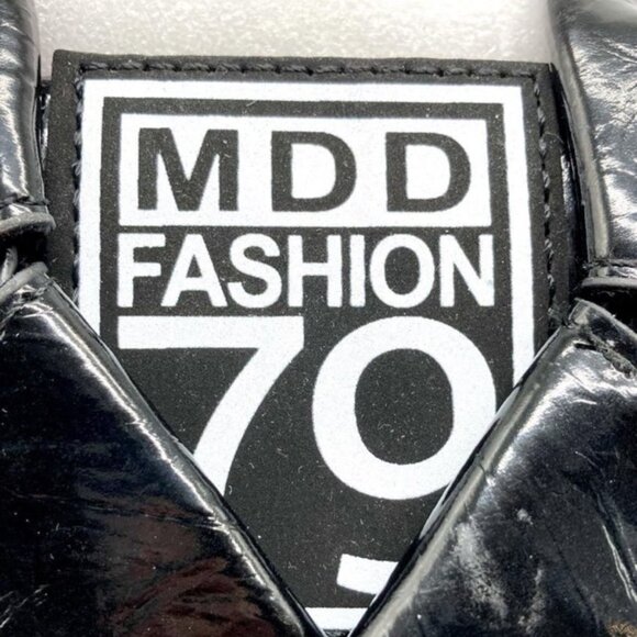 : MDD Fashion 79 Biker Jacket Purse – Black Faux Leather, Gold Hardware - Picture 6 of 7